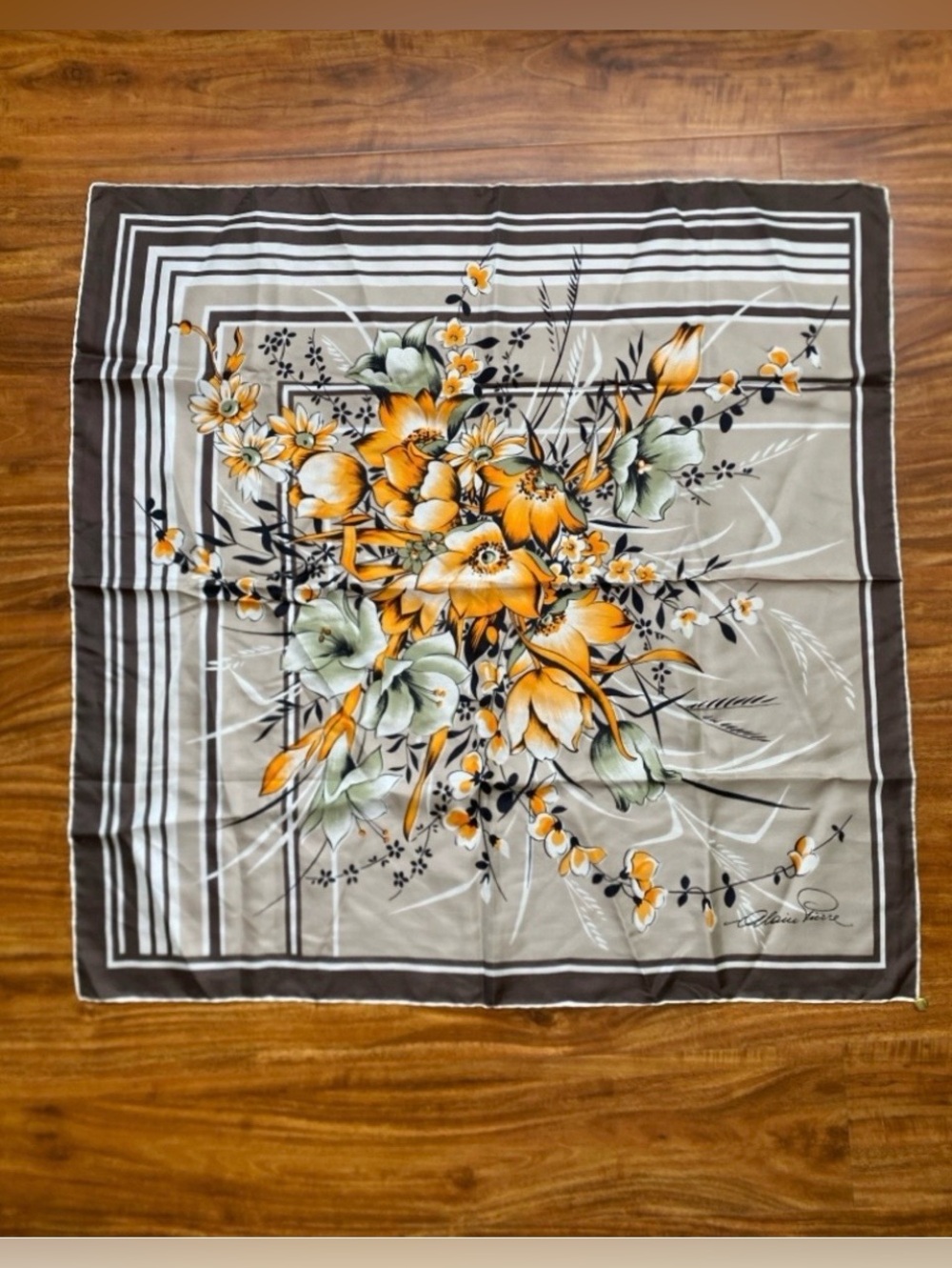Vintage Womens Alain Pierre Orange Brown Floral Large Square Scarf Handkerchief